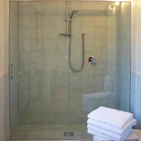 Oda ve Kahvaltı Elisa Agerola